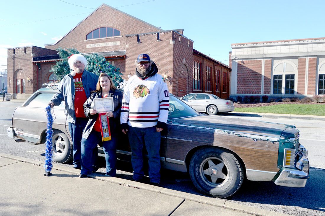 Griswold replica wins in parade News, Sports, Jobs The Herald Star